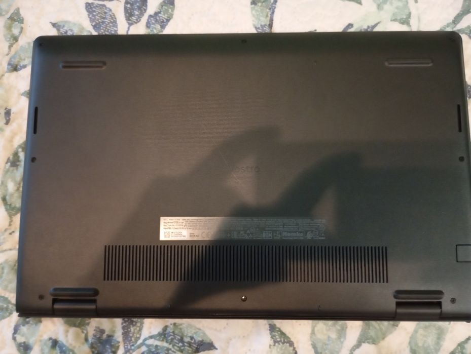 Лаптоп Dell Vostro