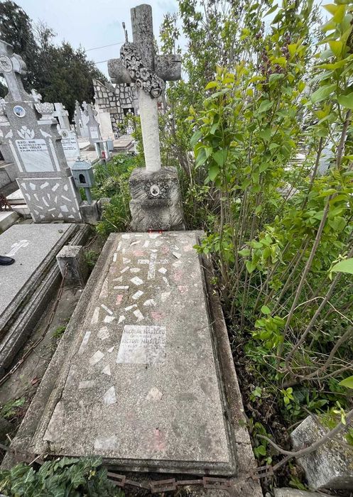 loc veci Cimitirul Central Constanta