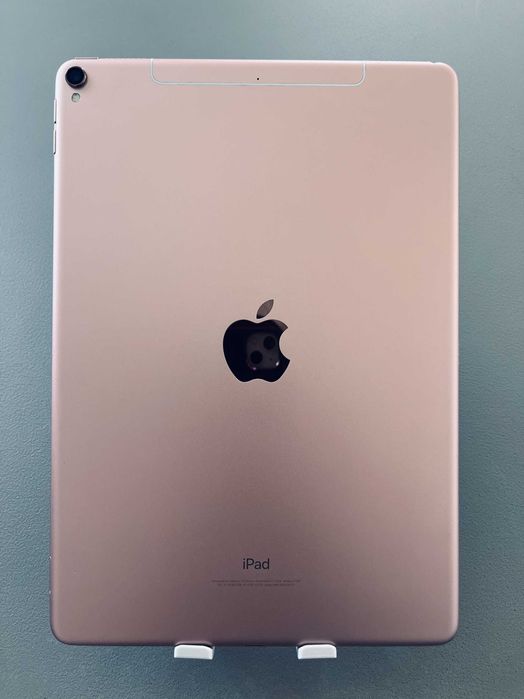 Apple iPad Pro 1gen A1709 10.5' 256GB WiFi + Cellular / Pink + Kутия