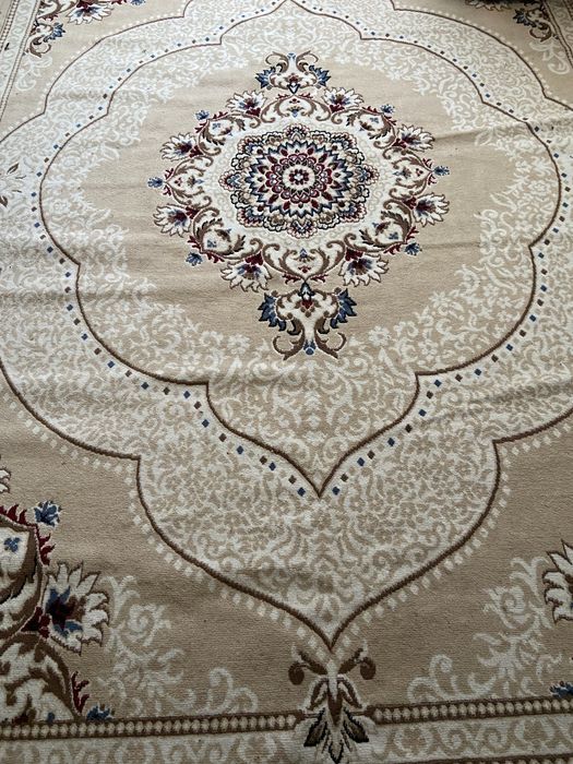 Продам ковер , в идеальном состоянии