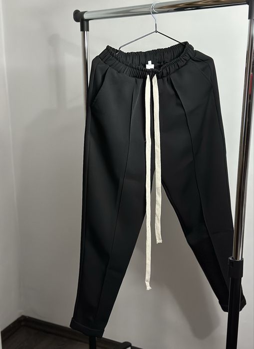 Pantaloni cu snururi new model