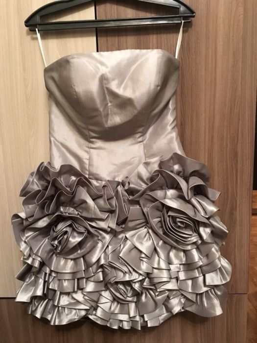 Коктейльное платье 42р