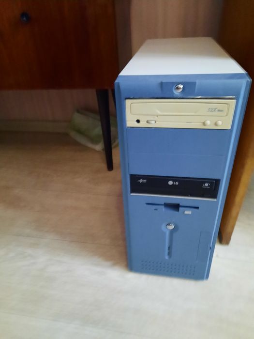 Продаётся компьютер