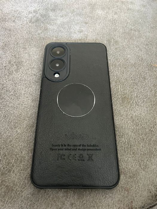 Продам Смартфон Vivo y17s