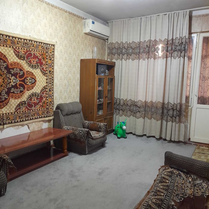 Продаю квартиру , таш.область , зангиотинский район , мясокомбинат