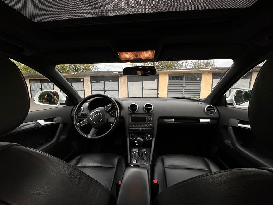 Audi A3 1.6 MPI Benzină Automată, 2010