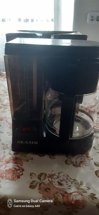 Кофеварка akashi.