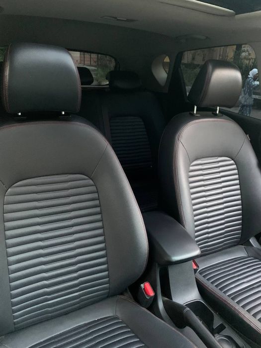 Kia sonet  3 full