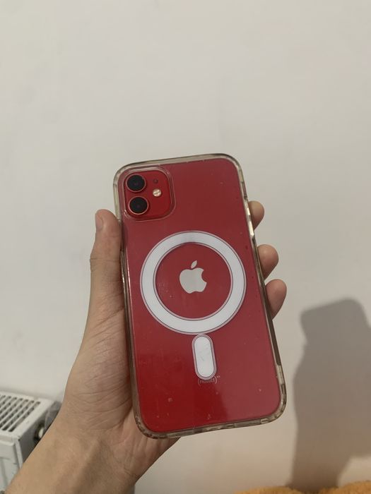 Продам Iphone 11