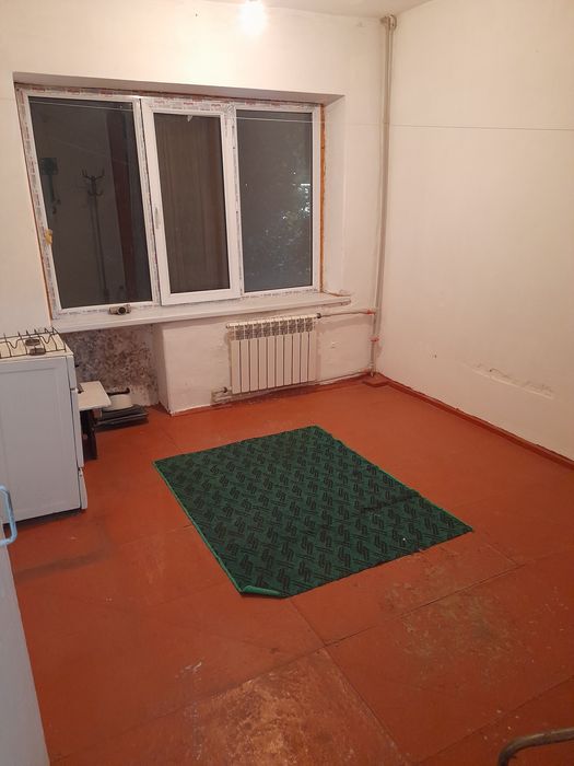 Продается  2комнатная  общежитие.