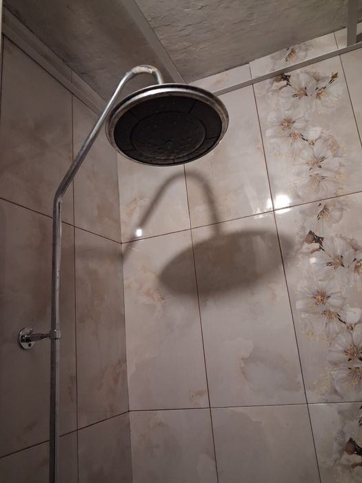 Смесител с душ действащ