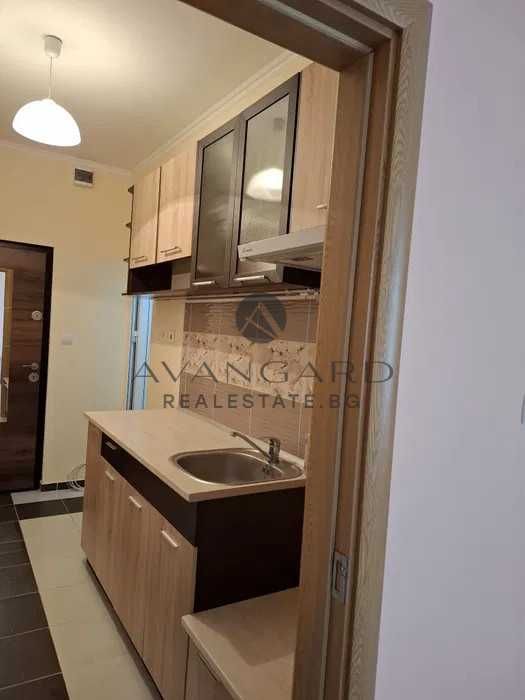 Продава се Едностаен апартамент в Пловдив, Тракия - 36 кв.м за 1084 €/кв.м - Снимка #2