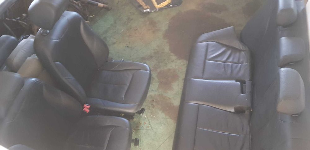 Bara spate Usa Prag Carenaj Rulou Portbagaj Scaune Far stop BMW F30 31