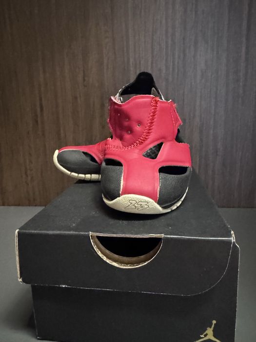 детски сандали Jordan Flare