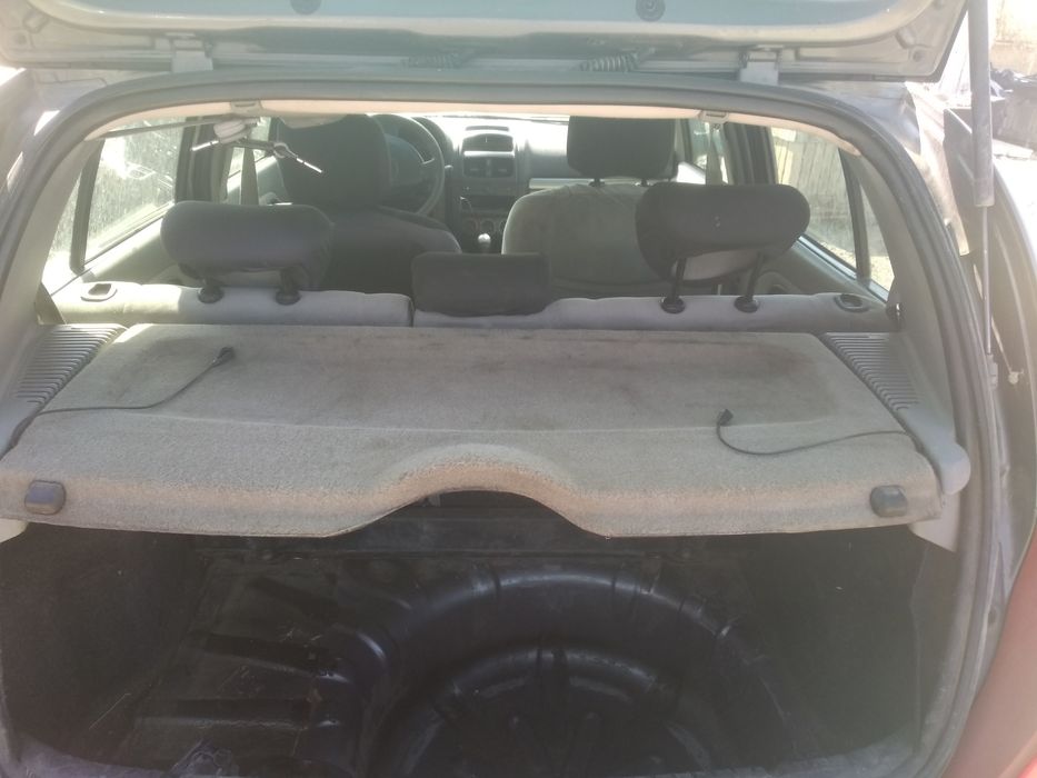 Рено Клио 1.5 dci Renault clio.1.5 dci. Само на части