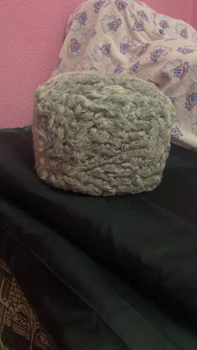 Продается каракуль шапки шкурки