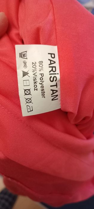 Платье розовое продам