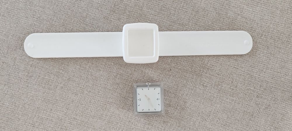 Часовник Slap On Watch