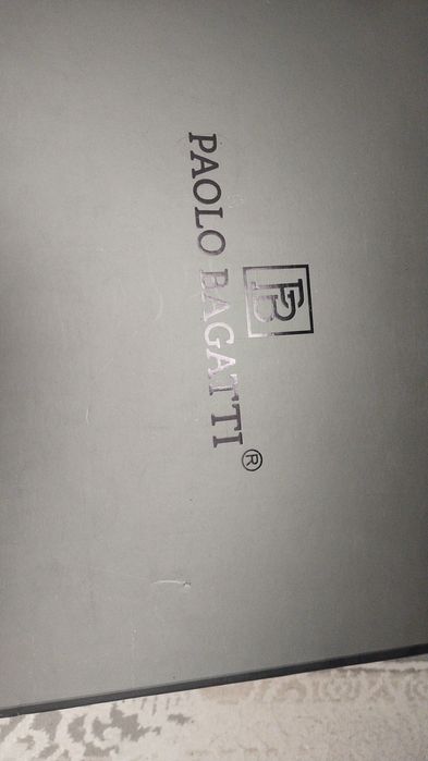 Продаётся кроссовки мужские зима