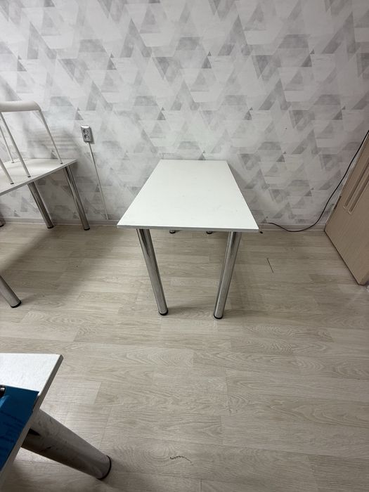 Продам парту ученическую