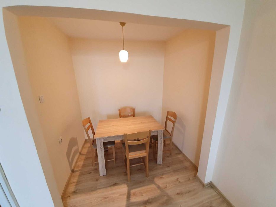 Дава се под наем Двустаен апартамент в Бургас, Зорница - 54 кв.м за 357 € - Снимка #2