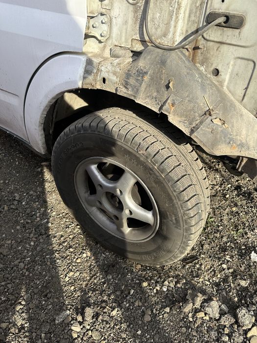 Ford Transit на части