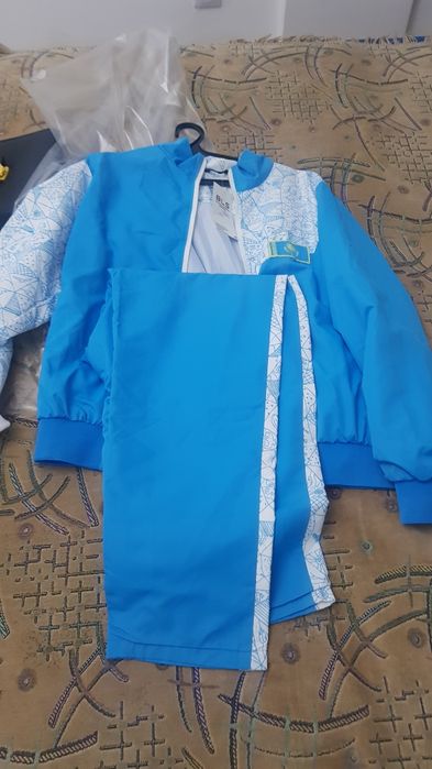 Спортивный костюм