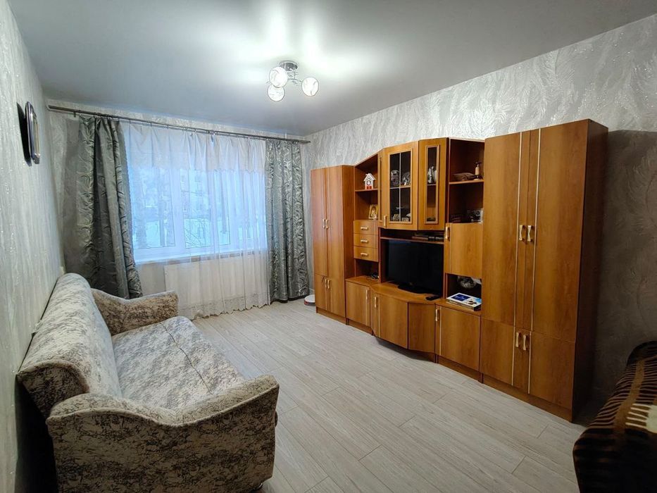 Помесчную  аренду однушка