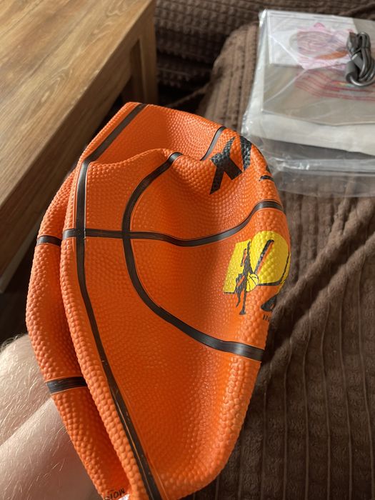 Баскетболна топка