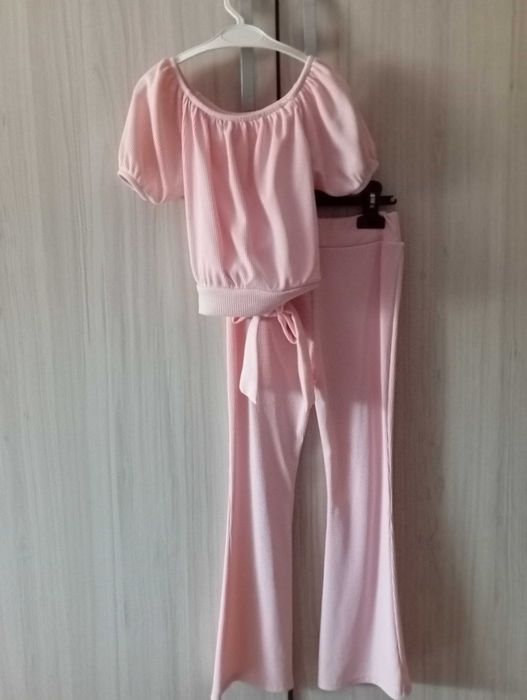 Модерен комплект за момиче