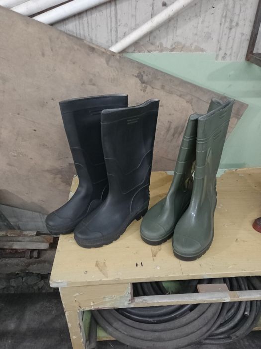 Сапоги резиновые.