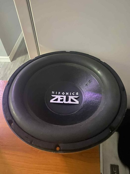 Vând set audio auto sau schimb