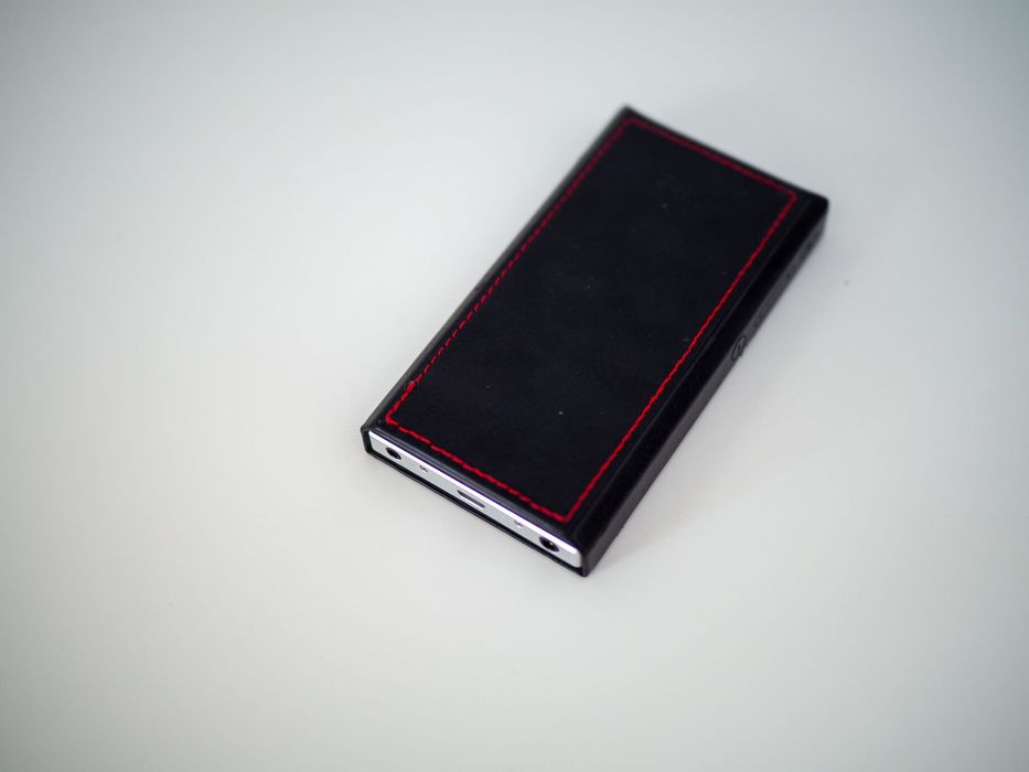 CA NOU - FiiO X3 (3rd Gen), Hi-Res DAP cu Bluetooth / DAC / ieșire echilibrată + card microSD 32 GB inclus