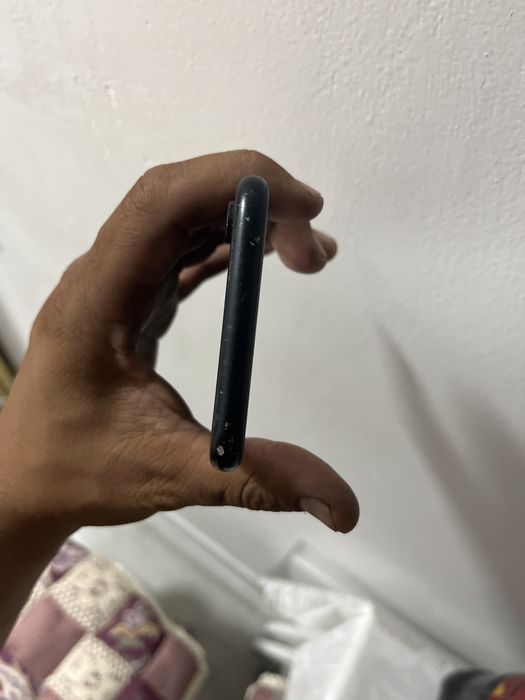 Продам Iphone Xr 64 Gb