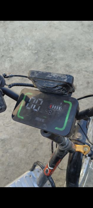 Elektro velosiped sotiladi