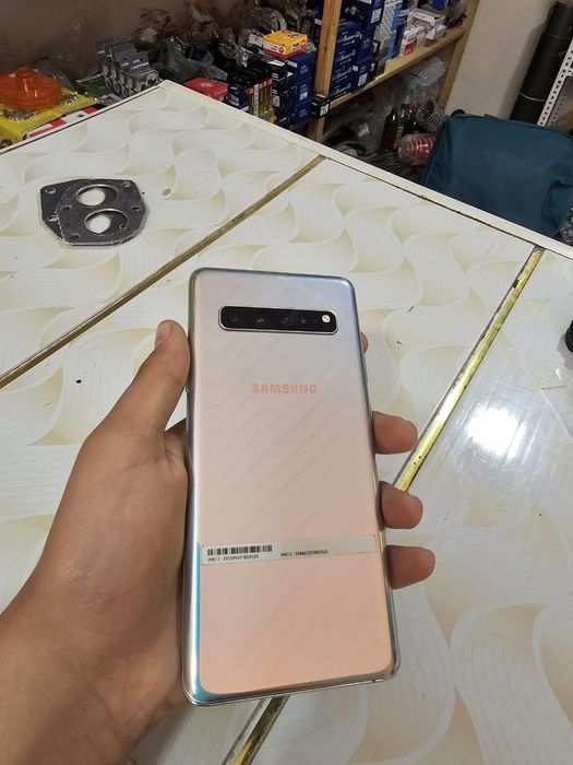 Samsung Galaxu S10 5G 512GB ideal