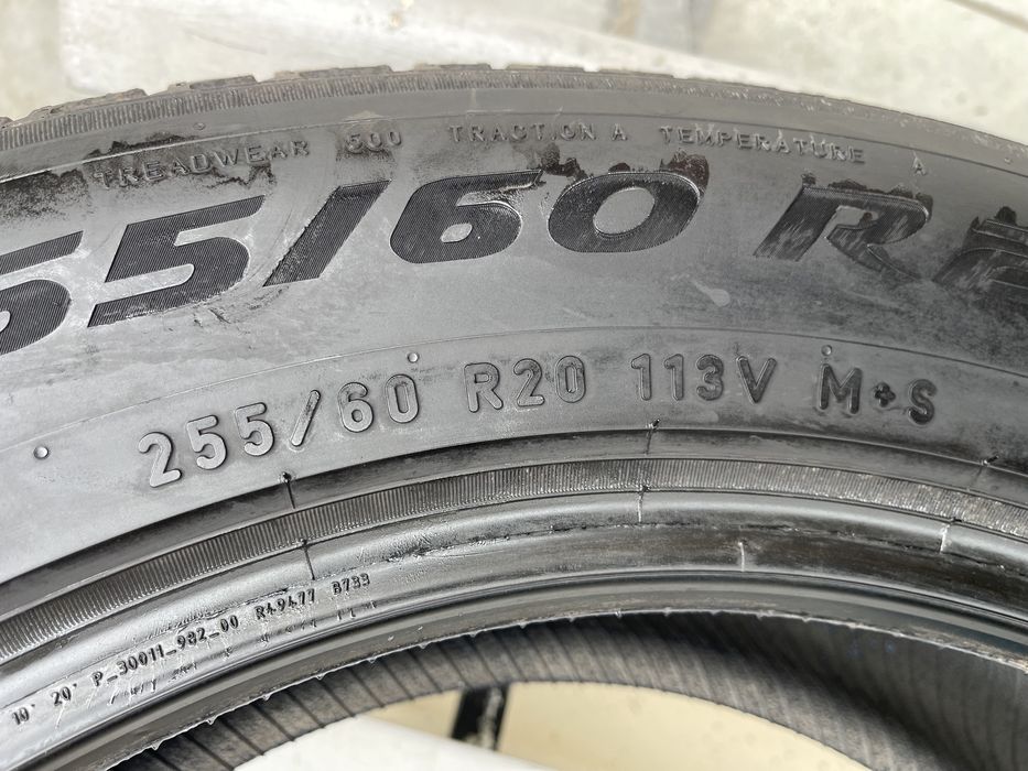 255/60R20 Pirelli Scorpion All Season