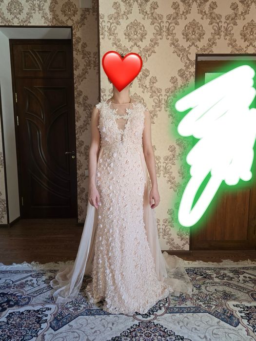 Вечерное платье сотилади