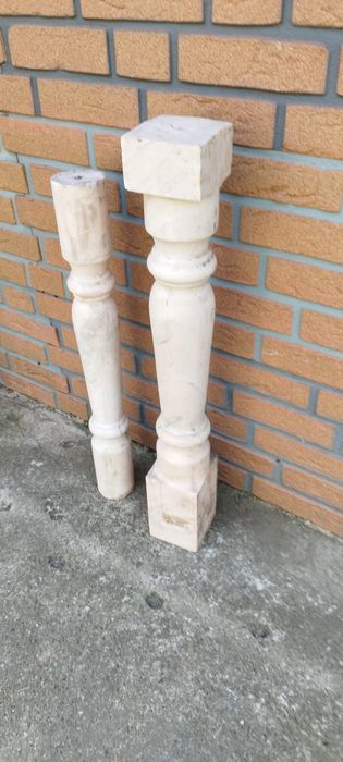 Vînd 20nstlipisori marmură