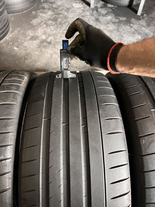 4 anvelope vara 235/35/20 , Michelin , 5.5-6.5 mm !