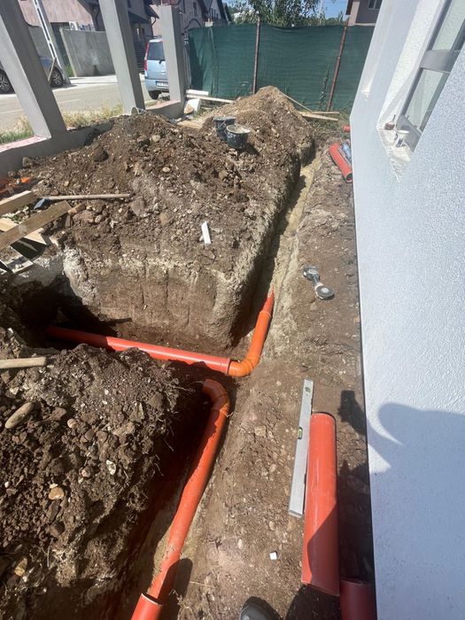 Inchiriez Miniexcavator Prahova/Ilfov