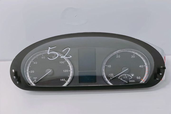 Ceas bord  A6399001000 Mercedes-Benz Vito W639