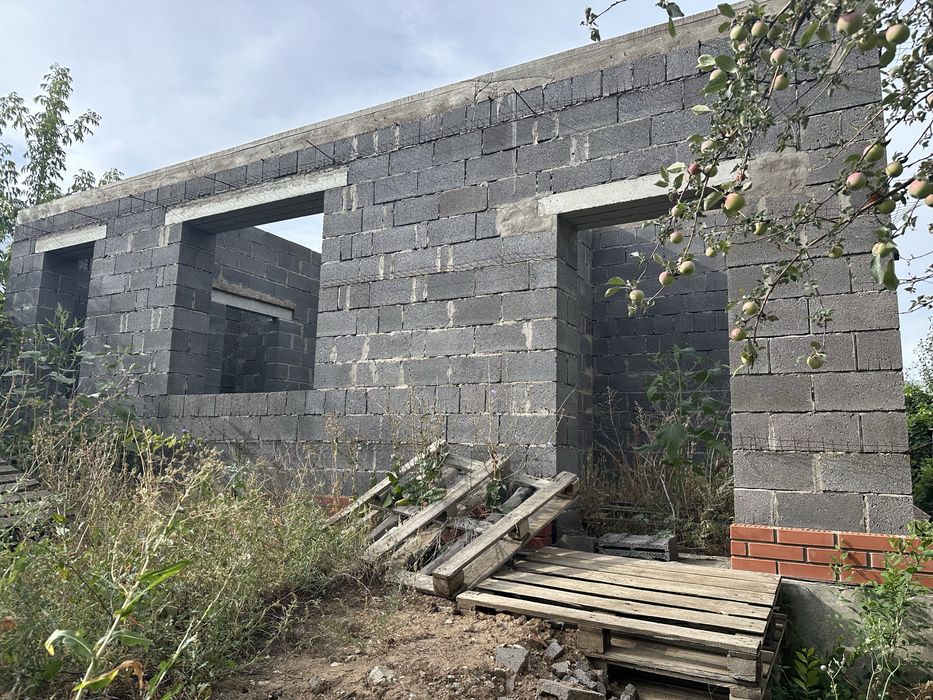 Срочно продам недостроенный дом