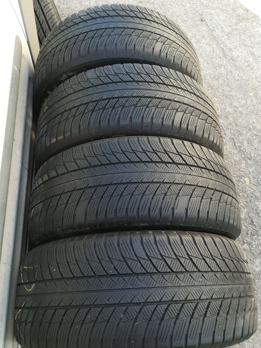 Bridgestone LM001. 4бр.245/50/19 ДОТ4817 RSC