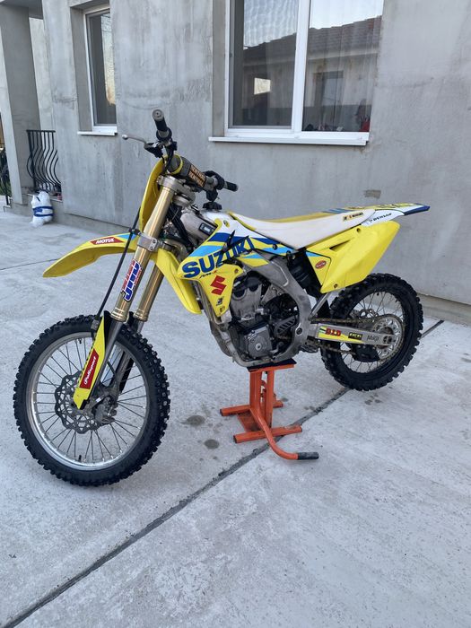 Suzuki RM-Z 450 injectie