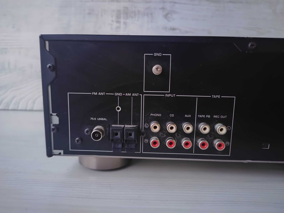 Японски усилвател YAMAHA RX-360