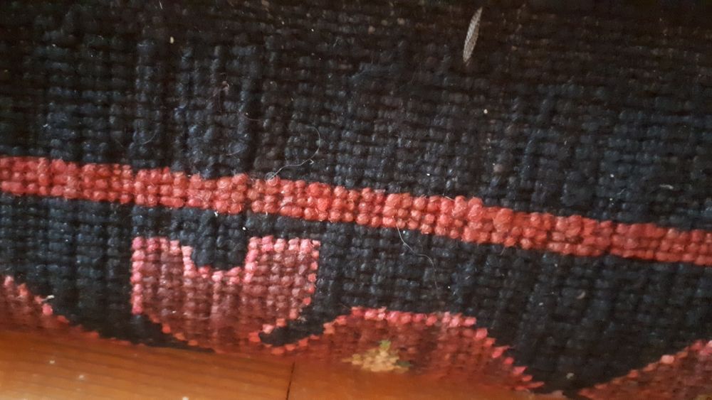 Ручной ковер продаётся