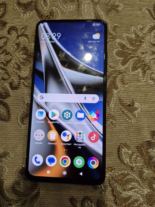 Продам смартфон POCO X4Pro
