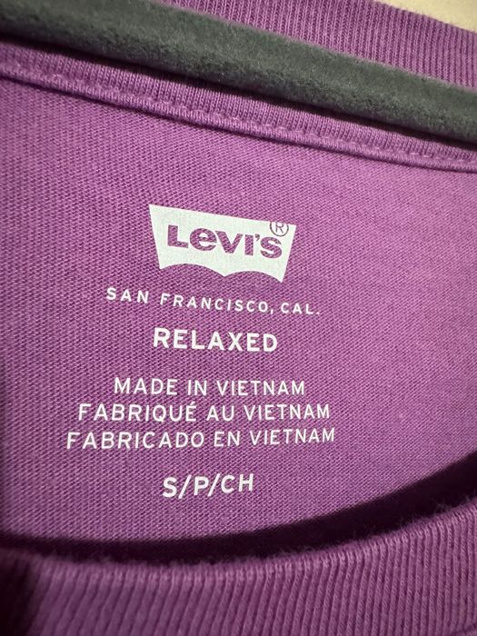Levi’s Men’s T-Shirt.