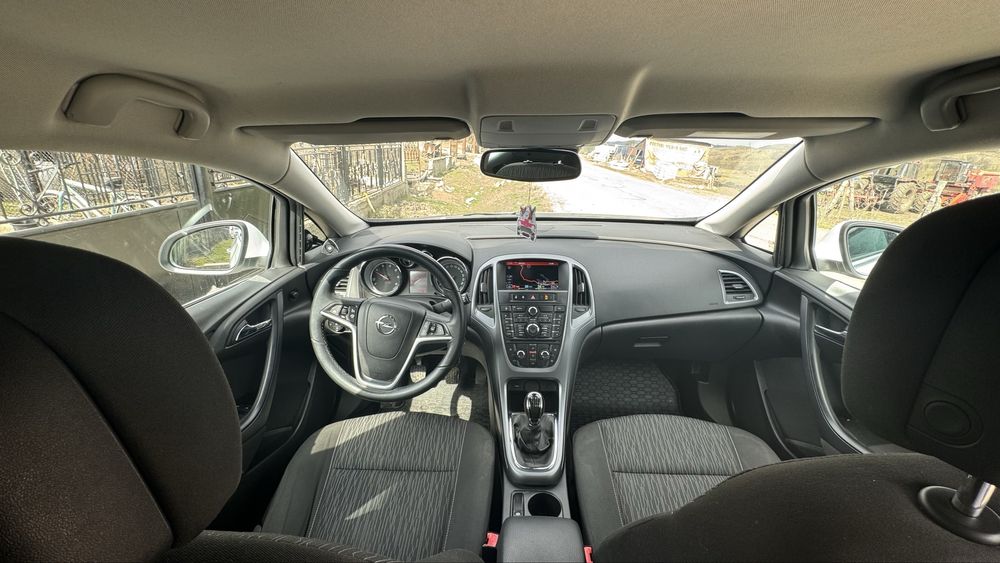 Opel Astra J 2015 , 1.6 Diesel , Impecabila Masina